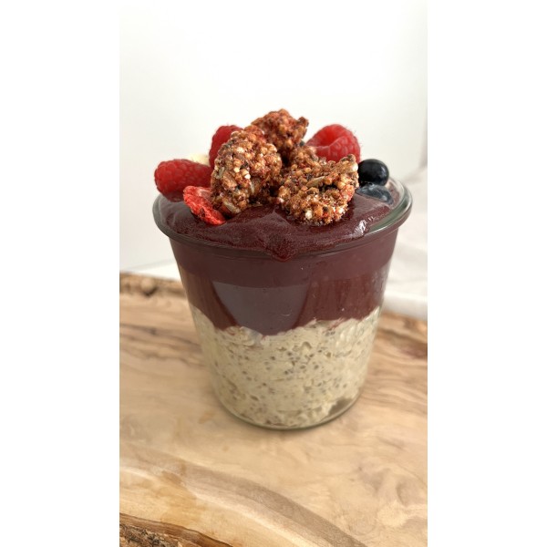 Acai bowl za malico z vitamini