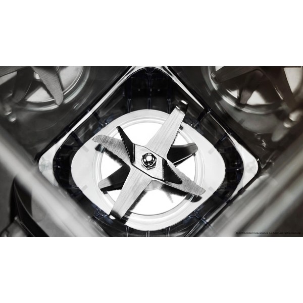 IZJEMNO DROBLJENJE IN DOLGO TRAJAJOČA OSTRINA blender cecotec